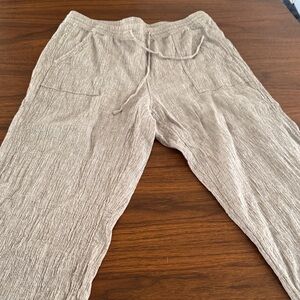 Women’s Casual crop tan  Pants
